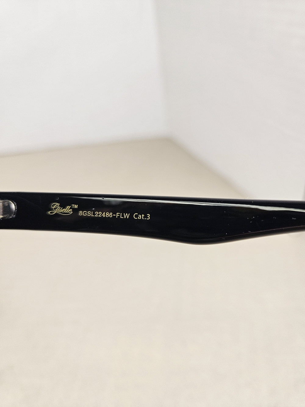 Giselle Women's Black Cat Eye Sunglasses - Sleek UV Protection 8GSL22488-FLW - Picture 10 of 12